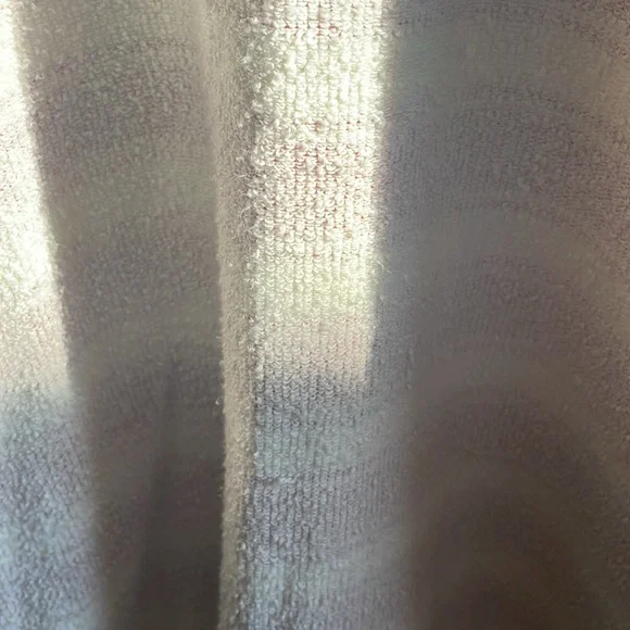 USA made red and white striped soft comfy top - Picture 2 of 4